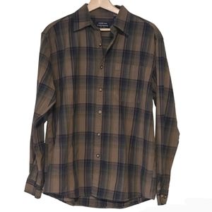 Address Unknown Men's Green & Black Men's Dress Shirt Size M